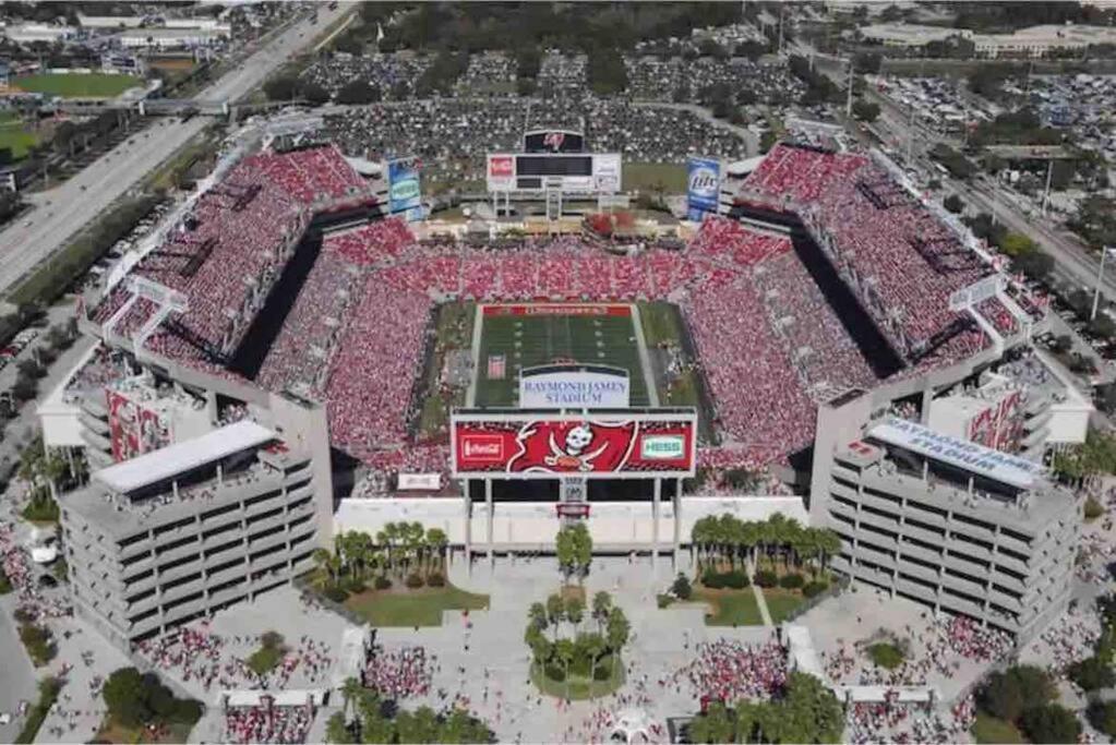 Blooming Journey In Tampa Bay! Lejlighed Eksteriør billede